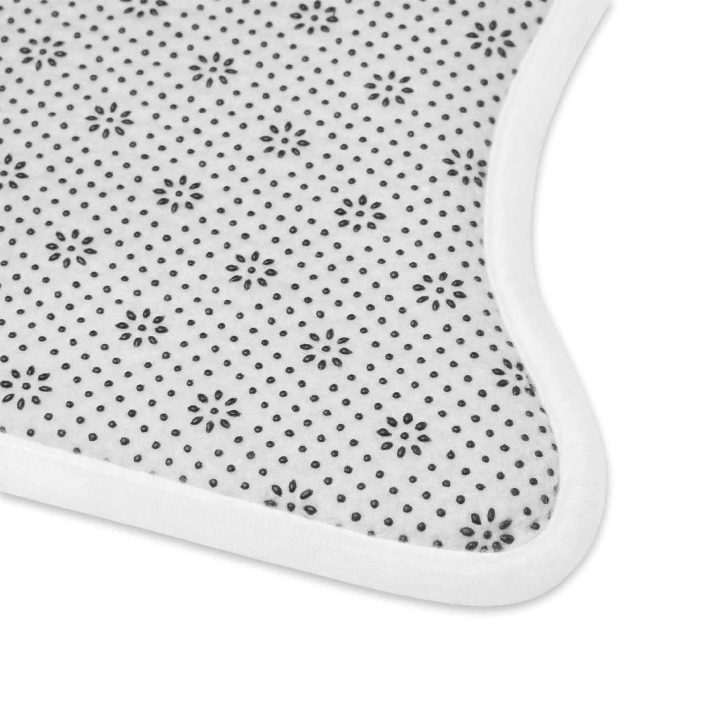 Christmas Pet Feeding Mat for Dogs & Cats – Festive Holiday Placemat, Anti-Slip | Lil Pip's Kozy Fox Cottage Collection
